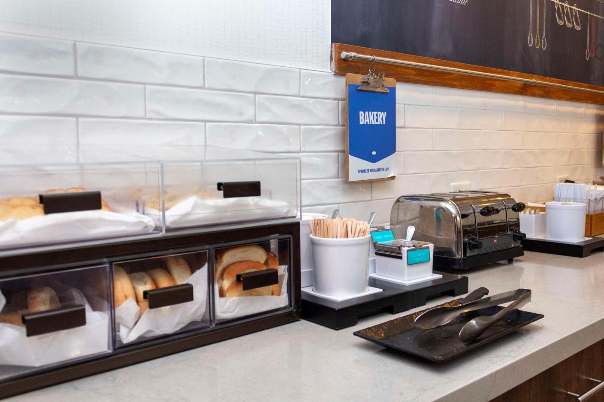 Hampton Inn & Suites Riverton Esterno foto